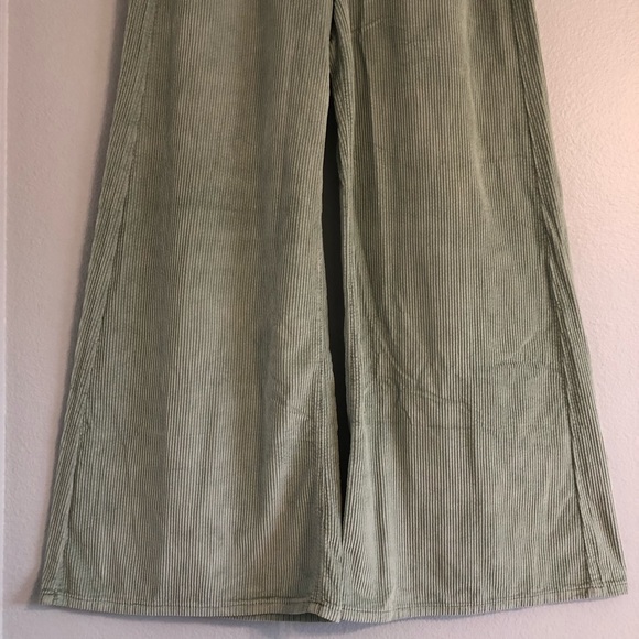 ✨SOLD✨FREE PEOPLE Ellie Corduroy Wide Leg High Rise Jeans (Size 31) NWOT $128 - Picture 6 of 10
